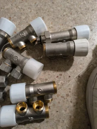 Radiadores y válvulas de radiador mono tubo