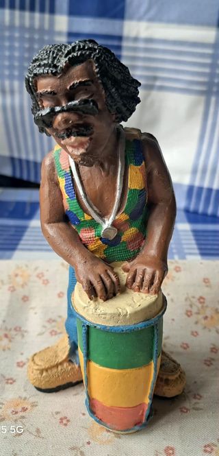 FIGURAS DE MUSICOS DE DECORACION