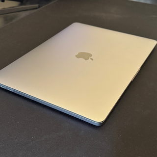 MacBook Pro 13 (2018) - i5 - 512GB - 4 Thunderbolt