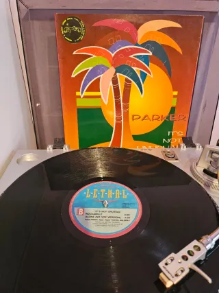 Vinilo Parker – It’s Not Unusual