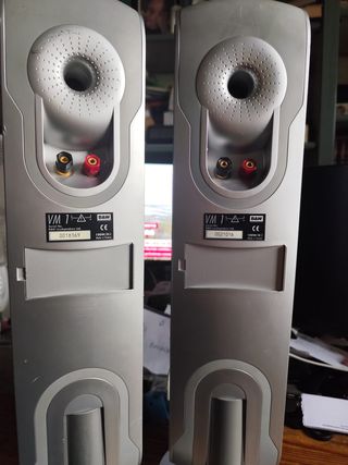 BOWER & WILKINS  VM 1 -425- altavoces   100watios