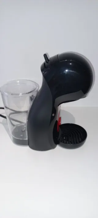 Cafetera Dolce Gusto Negra
