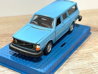 Coche miniatura antiguo Nacoral intercars volvo