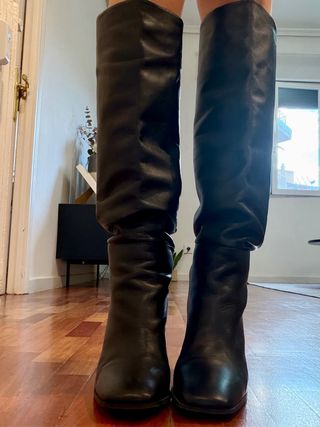 Botas Altas Piel Zara Negras