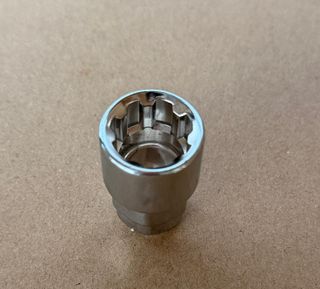 Antirrobo Ruedas 12x1.25 (Tuerca Abierta)