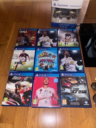 Pack PS4: Consola, Mando y Juegos