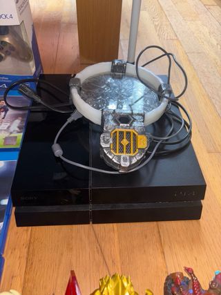 Pack PS4: Consola, Mando y Juegos