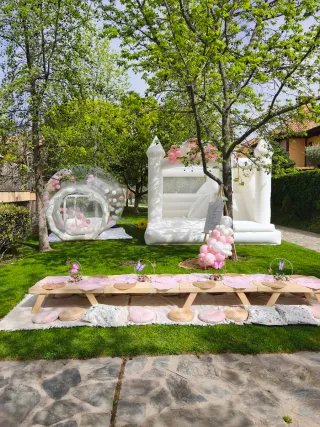 Burbuja de Globos + Castillo blanco