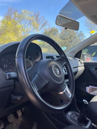 Volkswagen Polo 2013