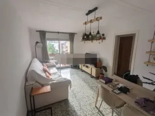 Piso ático con amplia terraza 3 habitaciones