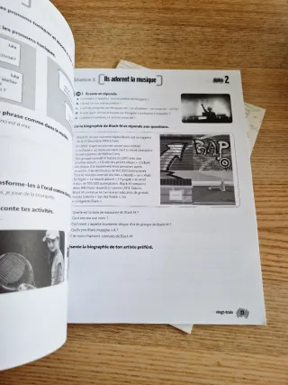 Grand Merci 2! Méthode de franÇais. Andalousie....