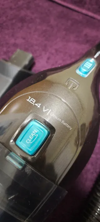 Aspirador de mano Cecotec 18.4V