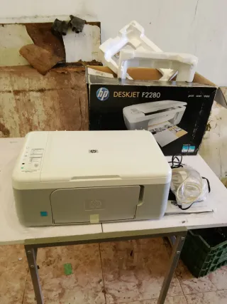 Impresora HP Deskjet F2280 Como Nueva.