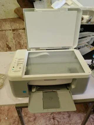 Impresora HP Deskjet F2280 Como Nueva.