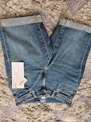 Bermuda Mujer Amazon Essentials Talla 36