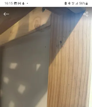 Cama alta Lufe de madera de Pino.