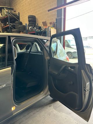 Opel Meriva 2011  124.000km