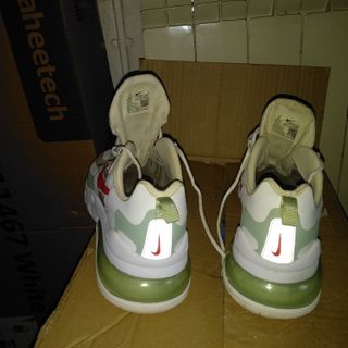 Nike Air Max 270 React Talla 39