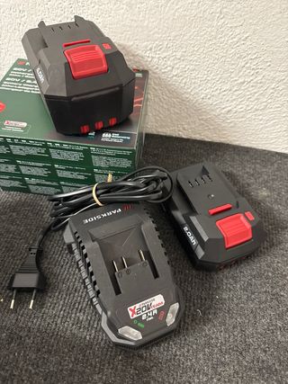 Cargador Doble Batería Parkside 20V