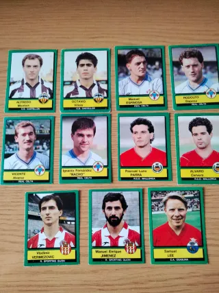 Panini Fútbol 90 - 11 cromos distintos sin pegar