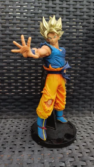 Figura Goku Super Saiyan