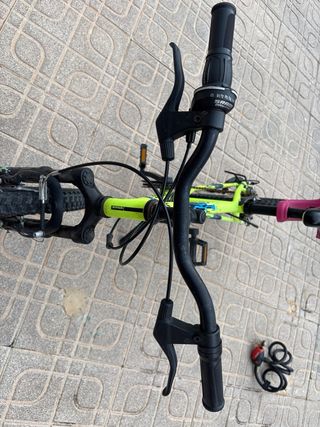 Bicicleta infantil Rockrider verde ST 500