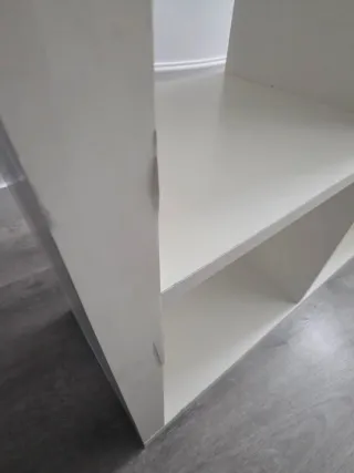 Estantería Kallax con patas IKEA