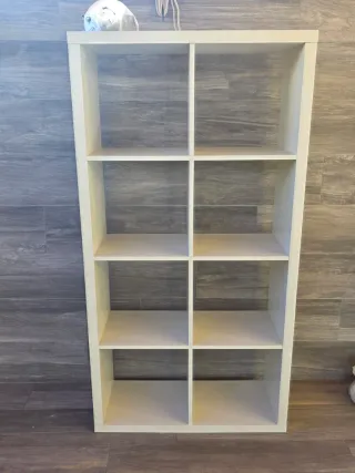 Estantería Kallax con patas IKEA