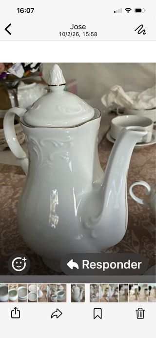 Juego de café porcelana filo oro