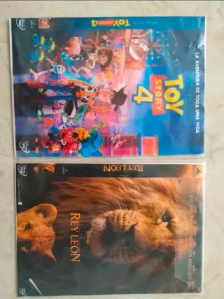 Toy Story 4 + El Rey León DVD