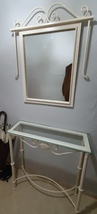 Mueble de entrada forja y cristal