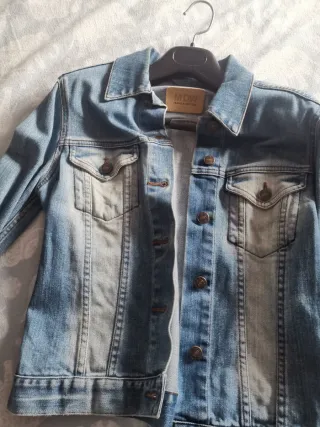 Chaqueta tejana Massimo Dutti