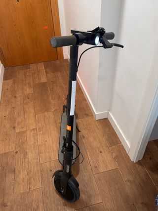 Patinete Xiaomi Essential,certificado y matricula,