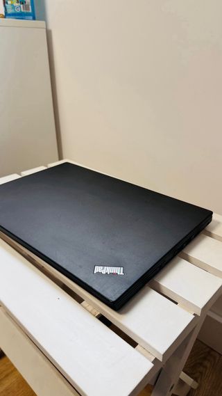 Portatil Lenovo T460 i5 - 8 RAM - Office