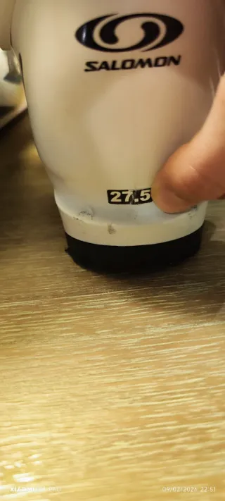 Botas de esquí Salomon blancas y doradas