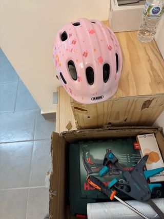 Casco bici infantil rosa con dibujos