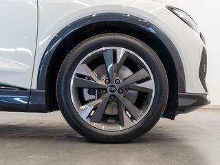 Audi Q4 e-tron Black line edition 45 e-tron 82kWh 210 kW (286 CV)