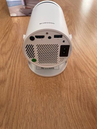 Proyector Inteligente KIANO HY300PRO