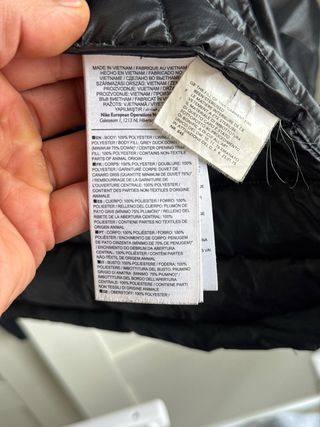 Plumas Nike Negro Talla M (Plumon de pato)Pvp:120