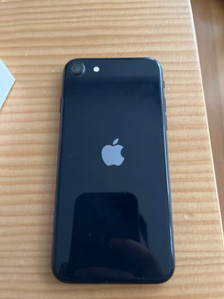 iPhone SE 64GB (2022)