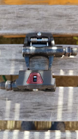 Pedales carretera Wellgo BH negros