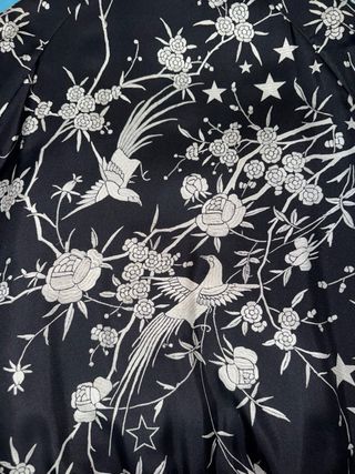 Bomber Seda Roberto Cavalli Negra y Dorada