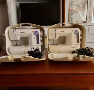 URGE 2 macchine da cucire Saivod, per riparazione o ricambi
