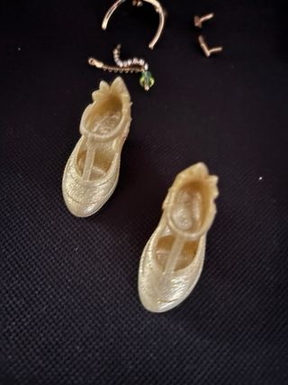 Vestido Tiana limitada Muñeca + Accesorios