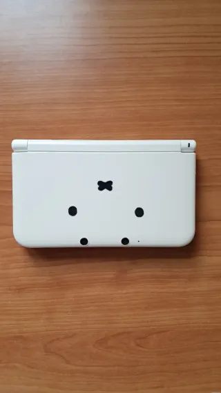 Pack Nintendo 3DS XL Miffy Personalizada