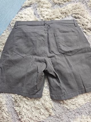 Bermuda Gris Talla 33