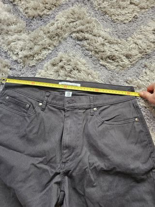 Bermuda Gris Talla 33