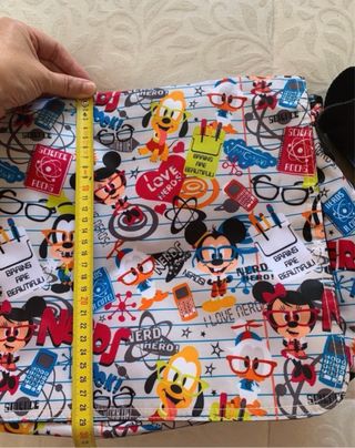 Bolso Disney Mickey y amigos NERDS