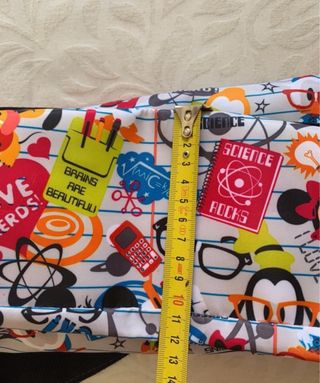 Bolso Disney Mickey y amigos NERDS