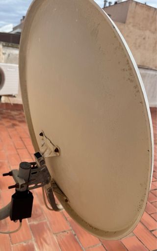 Satélite Boston TS2001